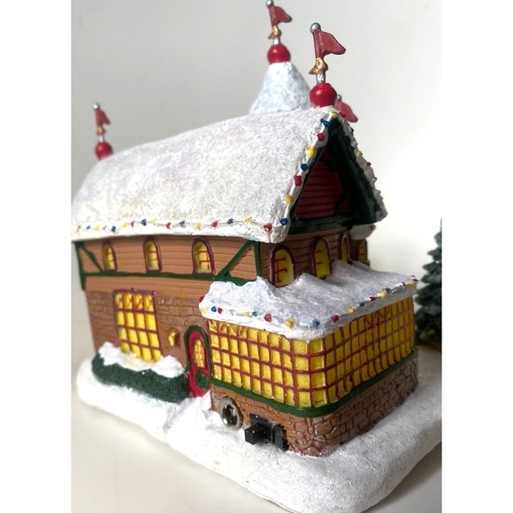 Thomas Kinkade Nort Pole Village Colecction Lighted - Picture 4 of 9